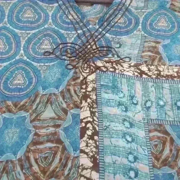 Fred David Women's  Lightweight Transparent Blouse - Size 1x - Picture 6 of 8